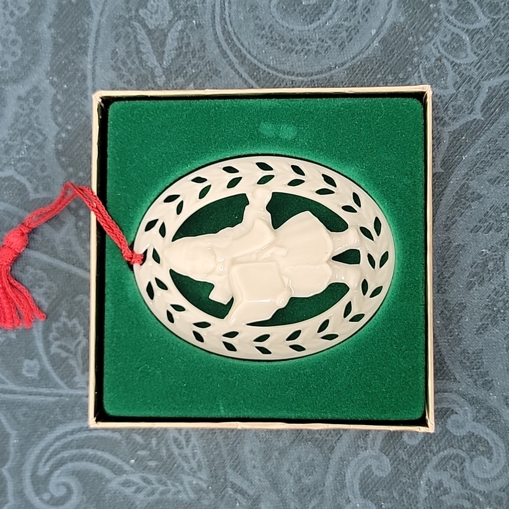 New Lenox Off White China Glass Caroler Ornament